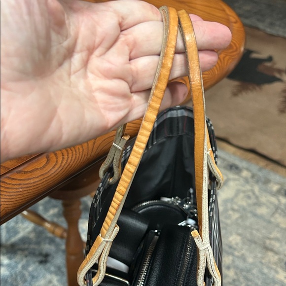 Plaid Tote Bag with Tan Handles - Picture 7 of 11